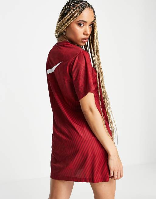 Nike Robe t shirt rayures Rouge