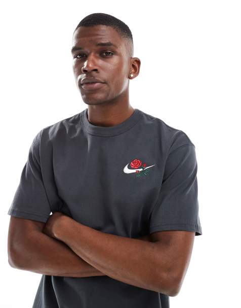 Nike Rose Swoosh logo t-shirt in black