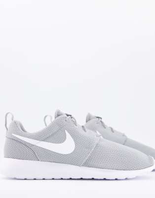 nike roshe one gray