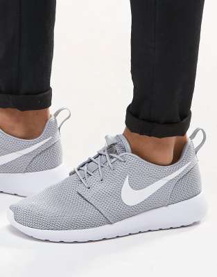 nike roshe grey