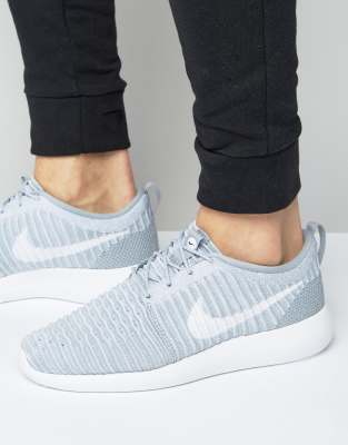 nike roshe trainers white