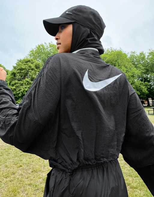 Nike ruched sleeve swoosh 2025 zip jacket in black