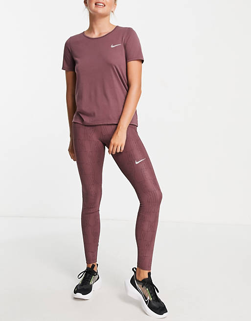 Women Nike Run Division Dri-FIT short sleeve t-shirt in purple 