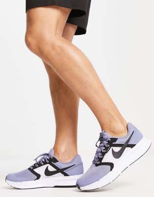 emulsión nacimiento Sabio Nike Run Swift 3 sneakers in gray and white | ASOS