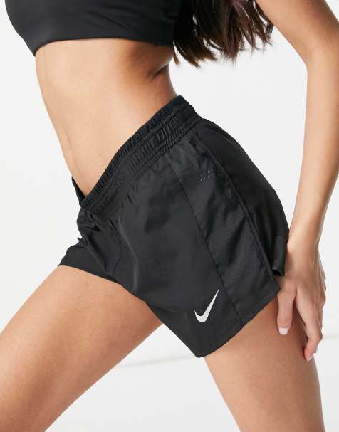 Nike Running –10K – Schwarze Shorts