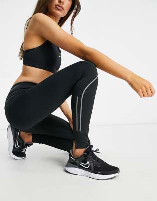 nike running swoosh 7 8 leggings in black