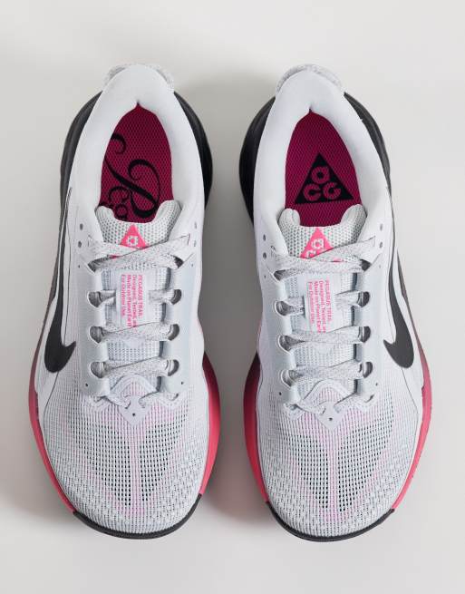 Nike Running ACG Pegasus Trail baskets blanches et noires, 4 de 5