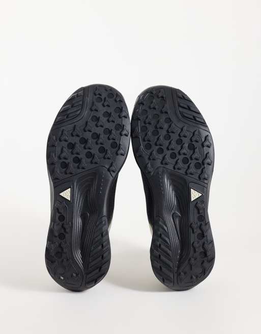 Nike Running ACG Pegasus Trail Gore-Tex baskets en crème et noir, 5 de 5