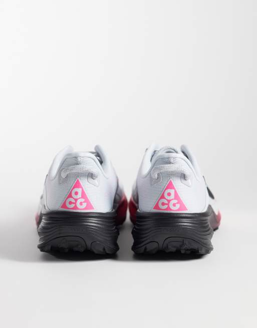 Nike Running ACG Pegasus Trail trainers in white & black, 3 of 5