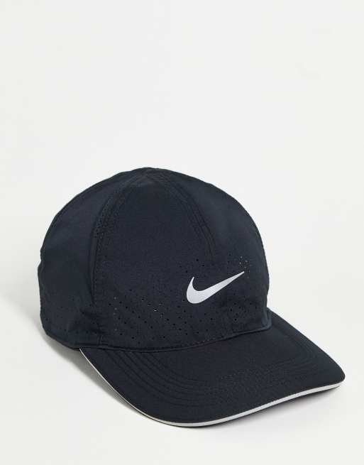 Nike Running – Aerobill – Czarna czapka z daszkiem