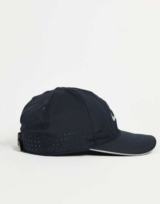Nike Running - Aerobill - Dri-FIT - Pet in zwart, 2 van 4