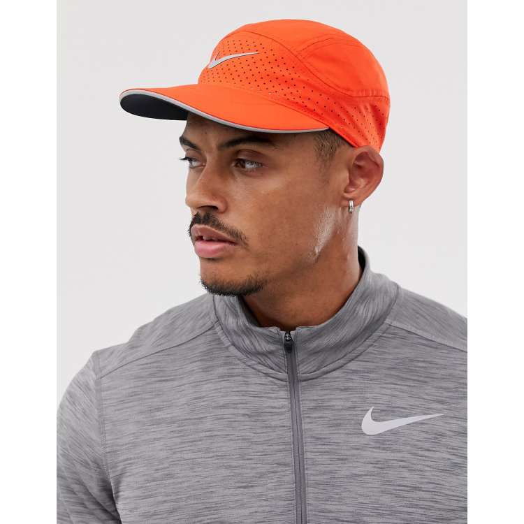 Nike Running Aerobill Tailwind cap in red