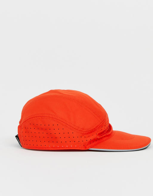 Nike Running Aerobill Tailwind cap in red