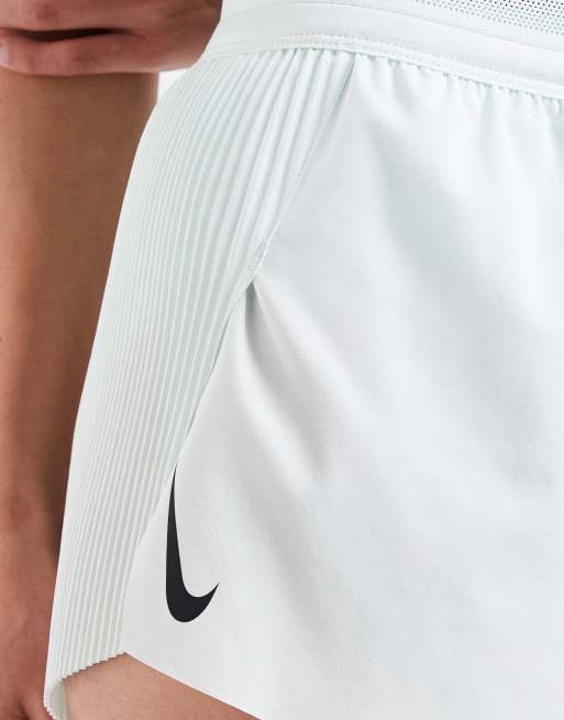 Nike Running - Aeroswift Dri-FIT - Pantaloncini da 3" a vita media verde chiaro plissé, 5 di 5