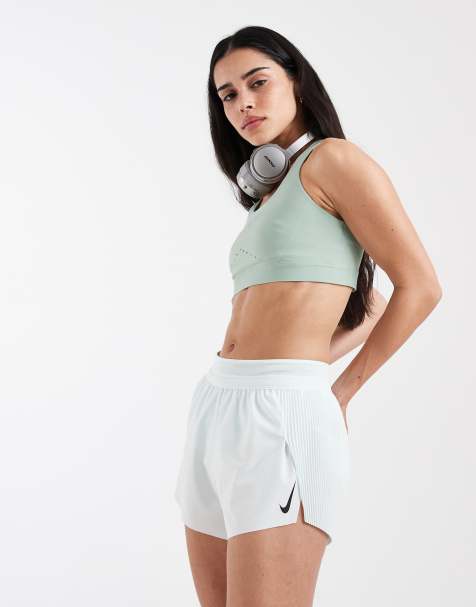 Nike Running Aeroswift Dri-FIT plisse 3inch mid-rise short in light green - view 1