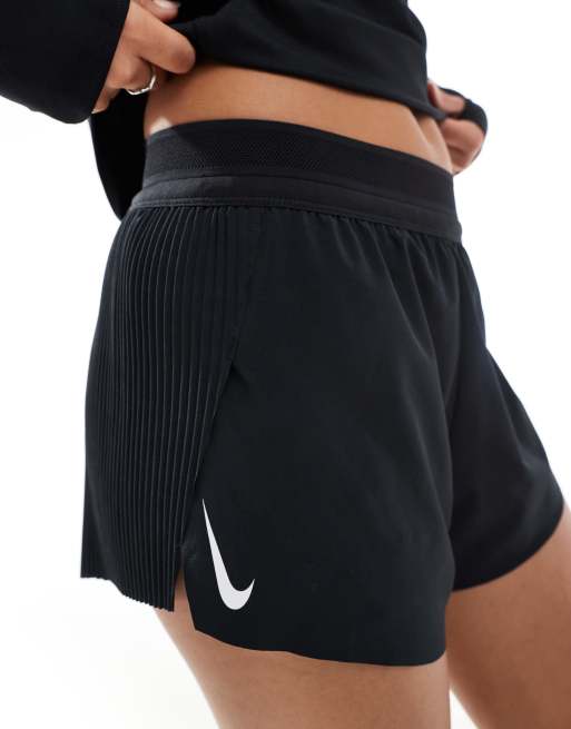 Nike Running - Aeroswift - Dri-FIT - Plissé short met halfhoge taille in zwart , 4 van 5