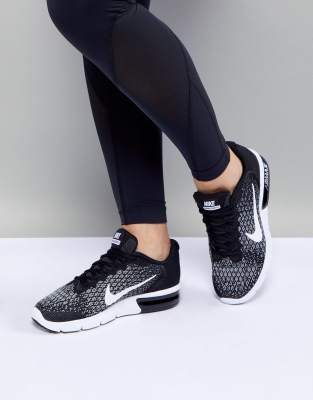 nike air max sequent trainers