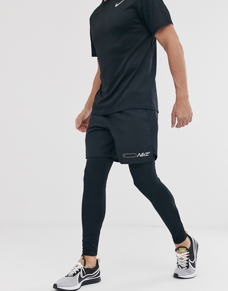 Nike Running – Air Pack Challenger – Svarta shorts