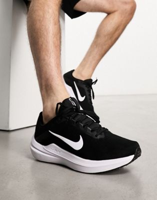 Nike Running Air Winflo 10 trainers in black - ASOS Price Checker