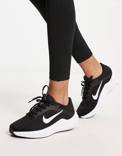 Nike zoom winflo outlet running