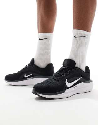 Size 13.0 Nike Running Nike Running Air Winflo 11 trainers in black trainers