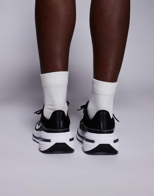 Nike Running – Air Winflo 12 – Svartvita träningsskor , 5 av 5