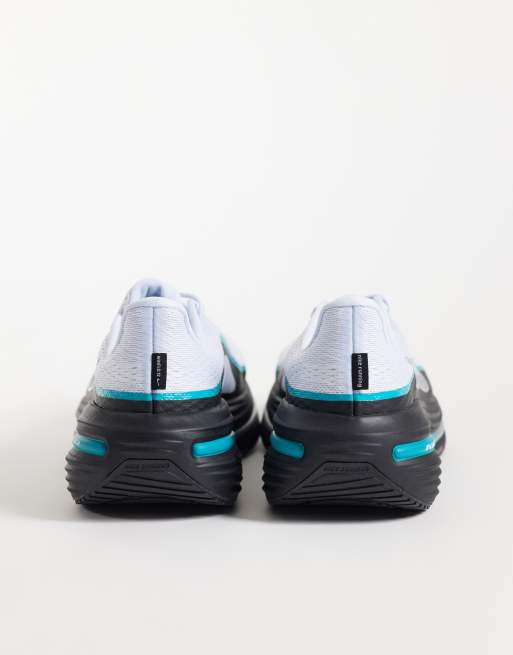 Nike Running Air Winflo 12 trainers in grey & metallic silver, 3 of 5