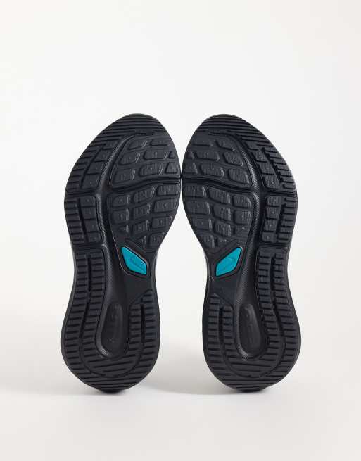 Nike Running Air Winflo 12 trainers in grey & metallic silver, 5 of 5