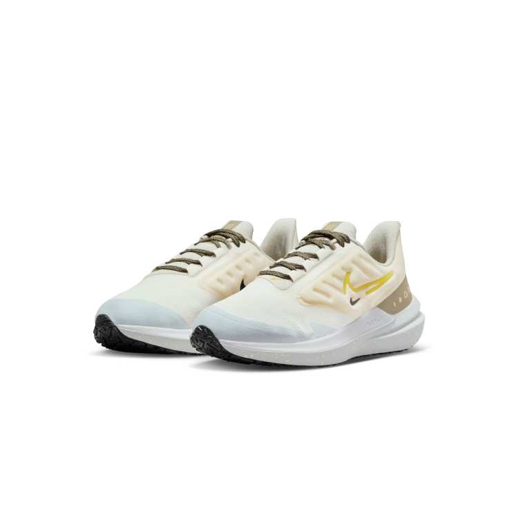 Nike Running Air Winflo 9 Shield Baskets Gris clair multicolore