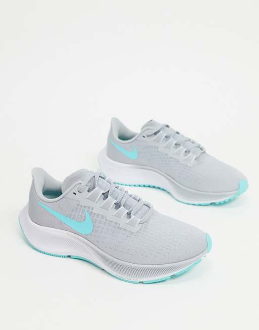 nike running air zoom pegasus trainers in grey