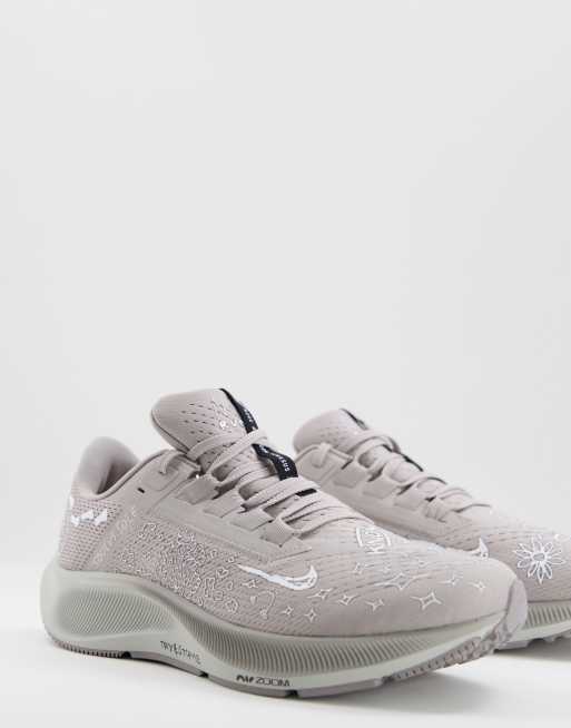 Nike nathan bell store zoom