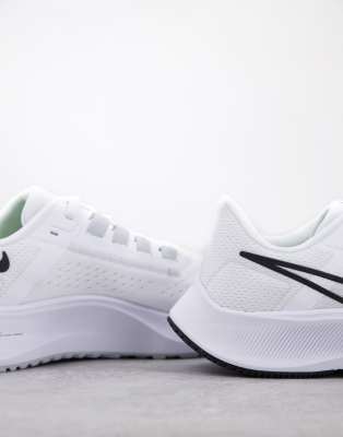 pegasus 38 white