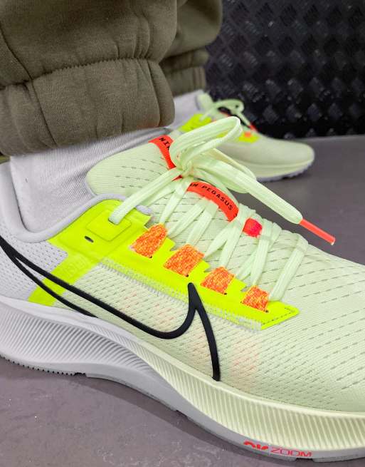 Nike Running Air Zoom Pegasus 38 trainers in yellow