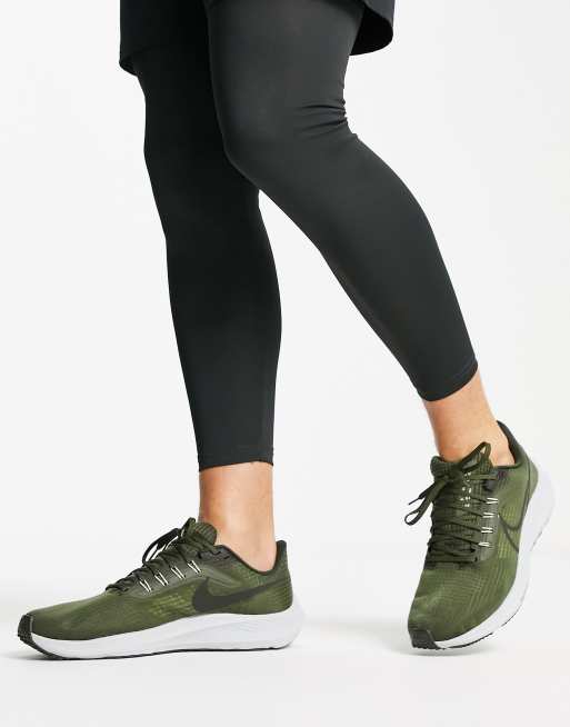 Nike Running Air Zoom Pegasus 39 trainers in khaki