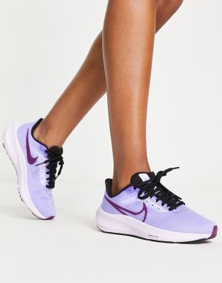 nike running trainers purple