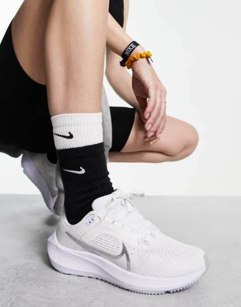Nike Running Air Zoom Pegasus 40 sneakers in white and silver - view 1