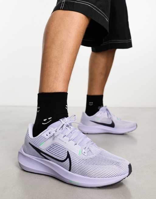 Nike zoom best sale purple and white