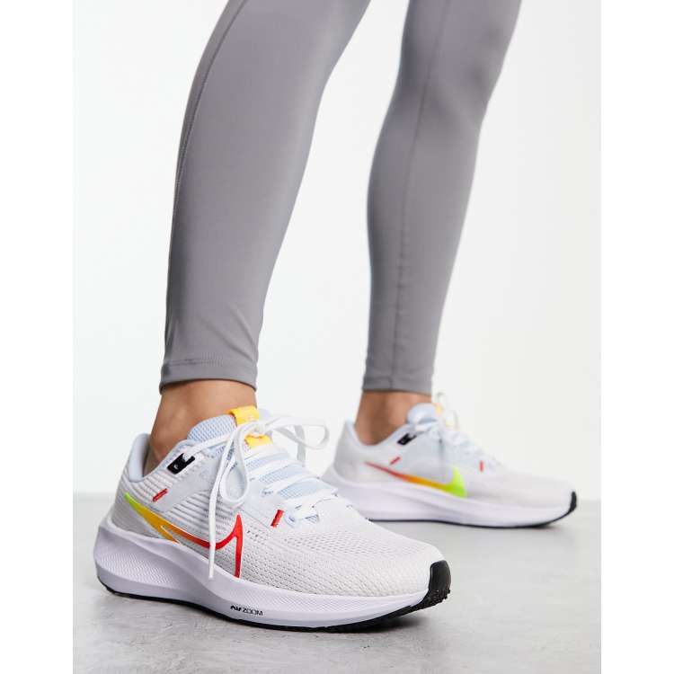 cerrar Se convierte en difícil Nike Running Air Zoom Pegasus 40 trainers in white and red | ASOS