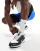 Thumbnail 3 van 5