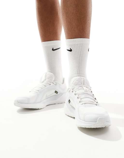 Nike Running Air Zoom Pegasus 41 Gore-Tex trainers in white