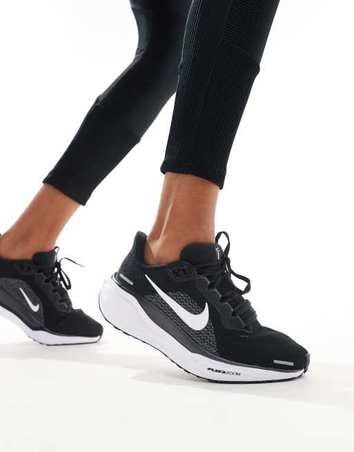 Nike Running Air Zoom Pegasus 41 sneakers in black and white, 4 of 5