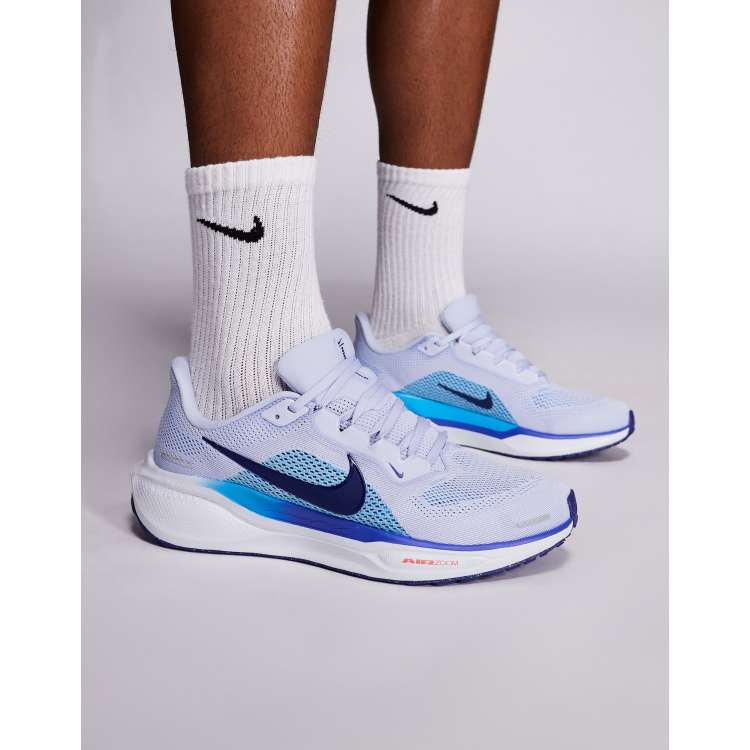 Nike Zoom Blue and White Sneakers Buy Nike Bella 7 Women main image 3