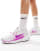 Thumbnail 1 van 5
