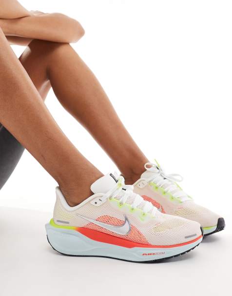 Nike Running – Air Zoom Pegasus 41 – Vita och röda träningsskor - view 1