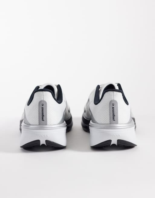 Nike Running - Air Zoom Pegasus 42 Baskets - Blanc et gris, 3 de 5
