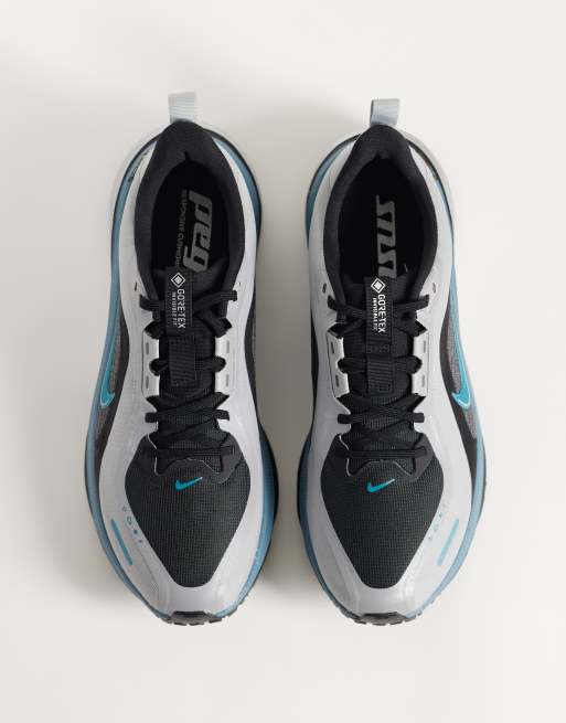 Nike Running Air Zoom Pegasus 42 Gore-Tex Sneaker in Grau, Schwarz und Blau, 3 von 5