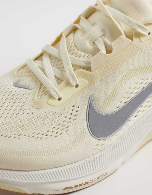 Nike Running Air Zoom Pegasus 42 sneakers in biege , 3 of 5