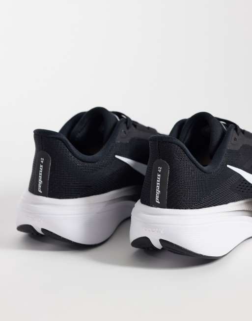 Nike Running - Air Zoom Pegasus 42 - Sneakers in zwart en wit , 5 van 5