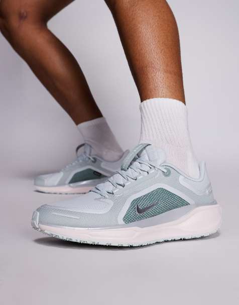 Nike Running Air Zoom Pegasus GORE-TEX running trainers in silver - view 1