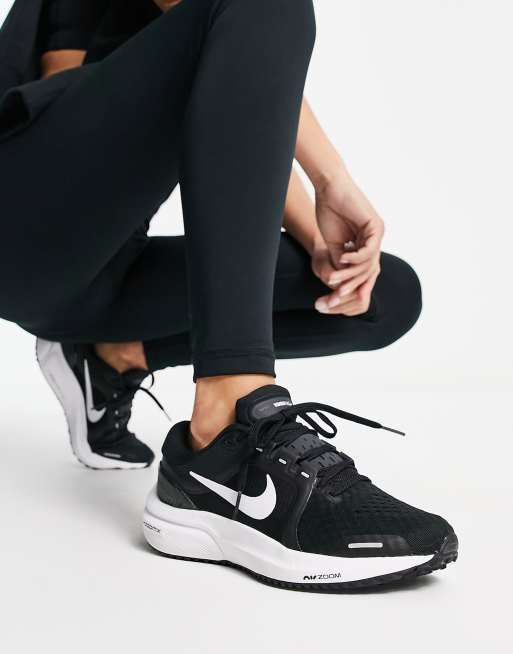 Nike Running Air Vomero 16 sneakers in black and white | ASOS